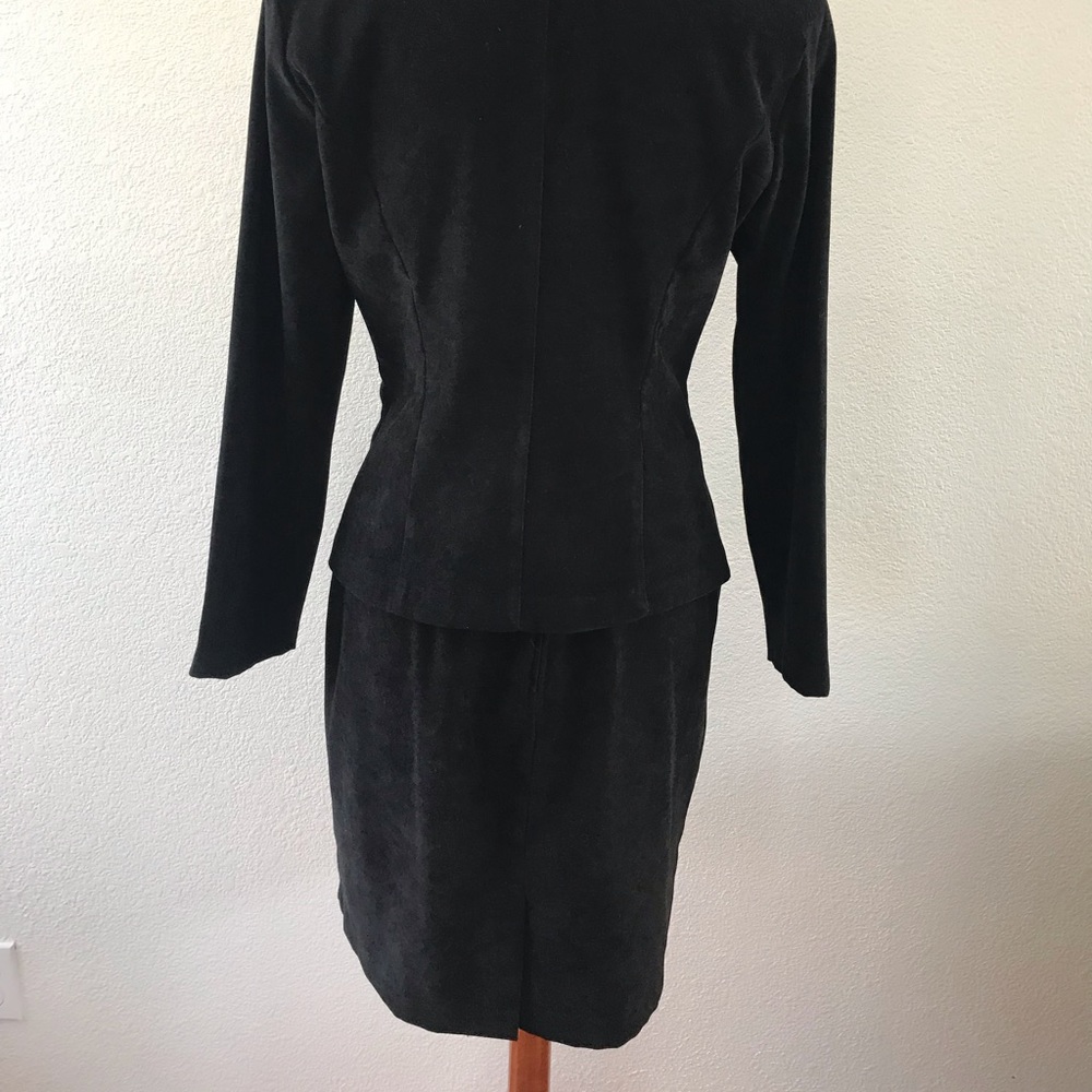 Stretch Suite - image 5